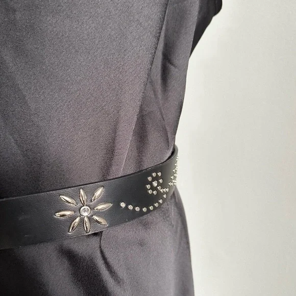 BELT Women Black Vegan Retro 80’s Hippie Boho Silver Studded 35-37 Waist EUC - Picture 7 of 11